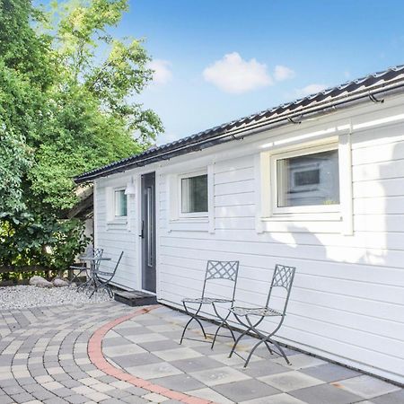 Gorgeous Home In Borgholm With Wifi エクステリア 写真