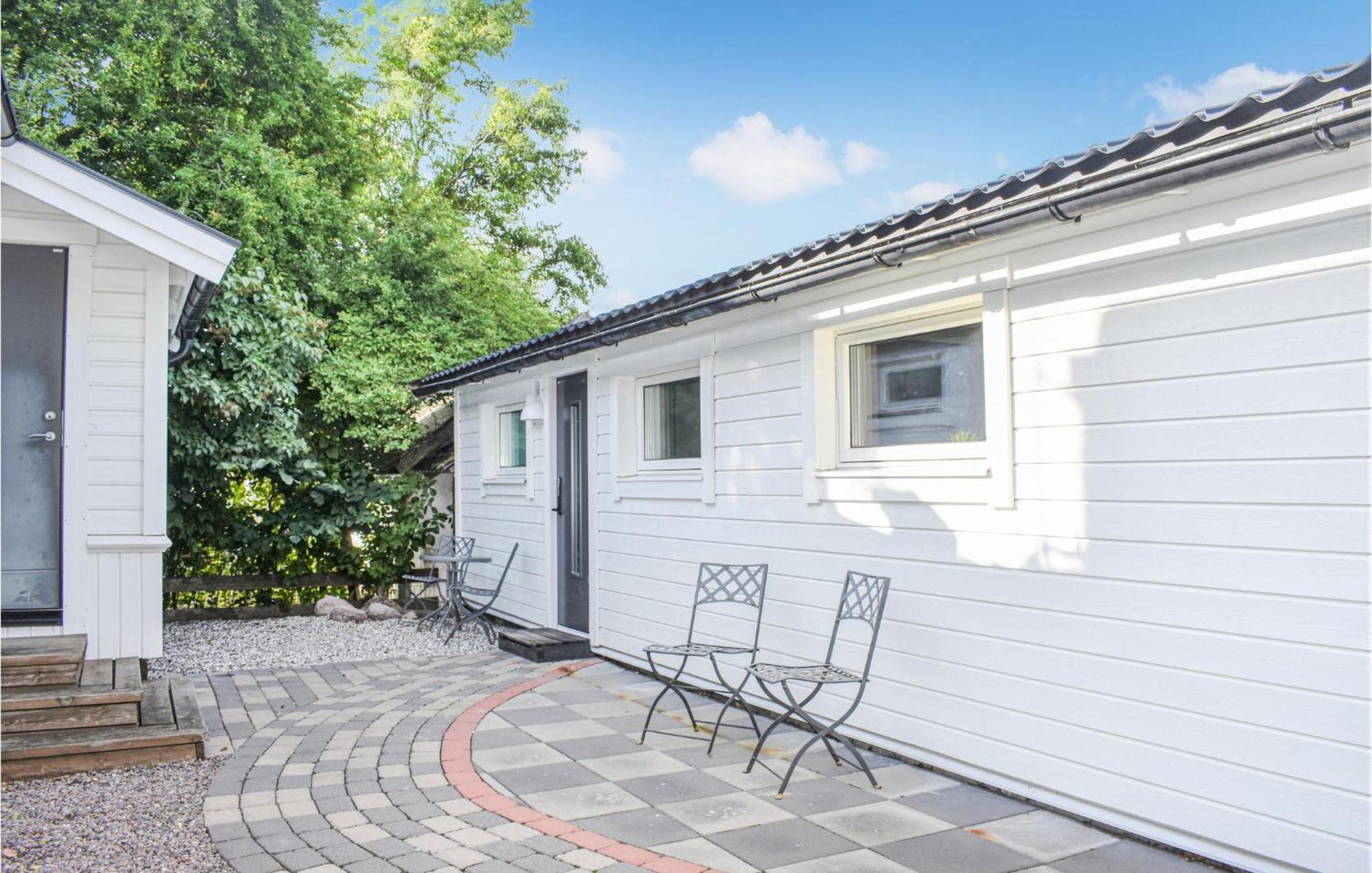 Gorgeous Home In Borgholm With Wifi エクステリア 写真